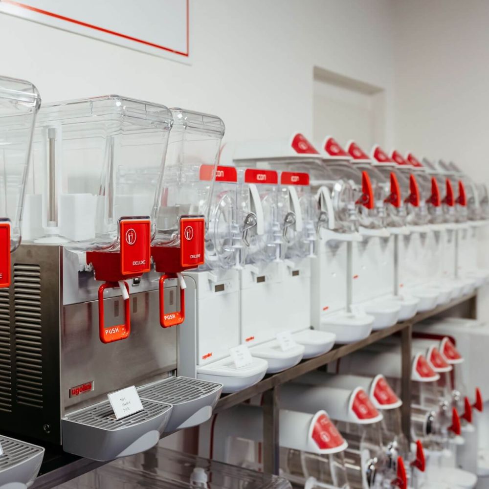 Showroom Ugolini strojov